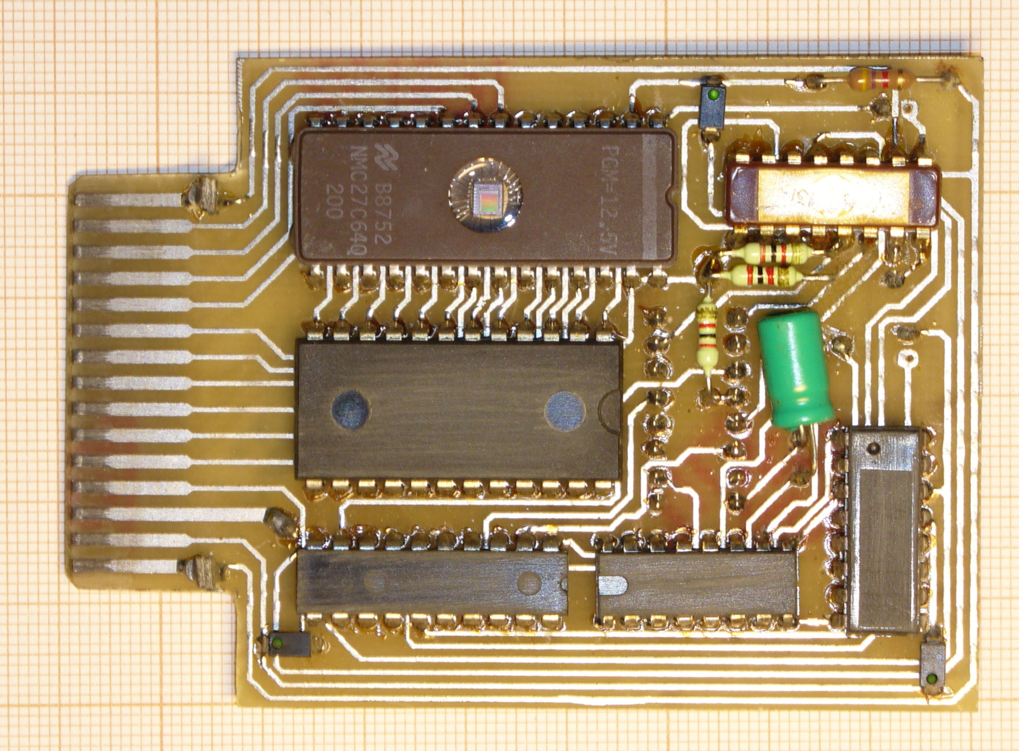 https://pigwa.code32.org/aa/oskar_os2/oskar_os2_pcb_bot.jpg