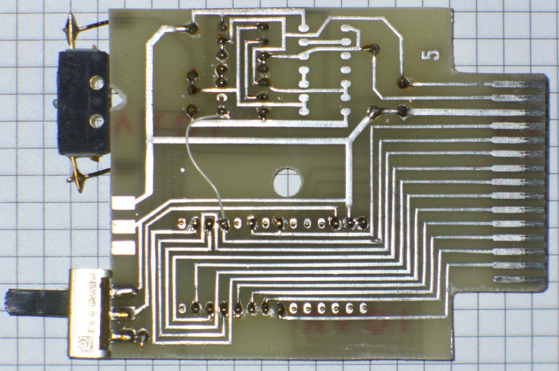 https://pigwa.code32.org/atari/blizzard_excellent/photos/excell_pcb_bot.jpg
