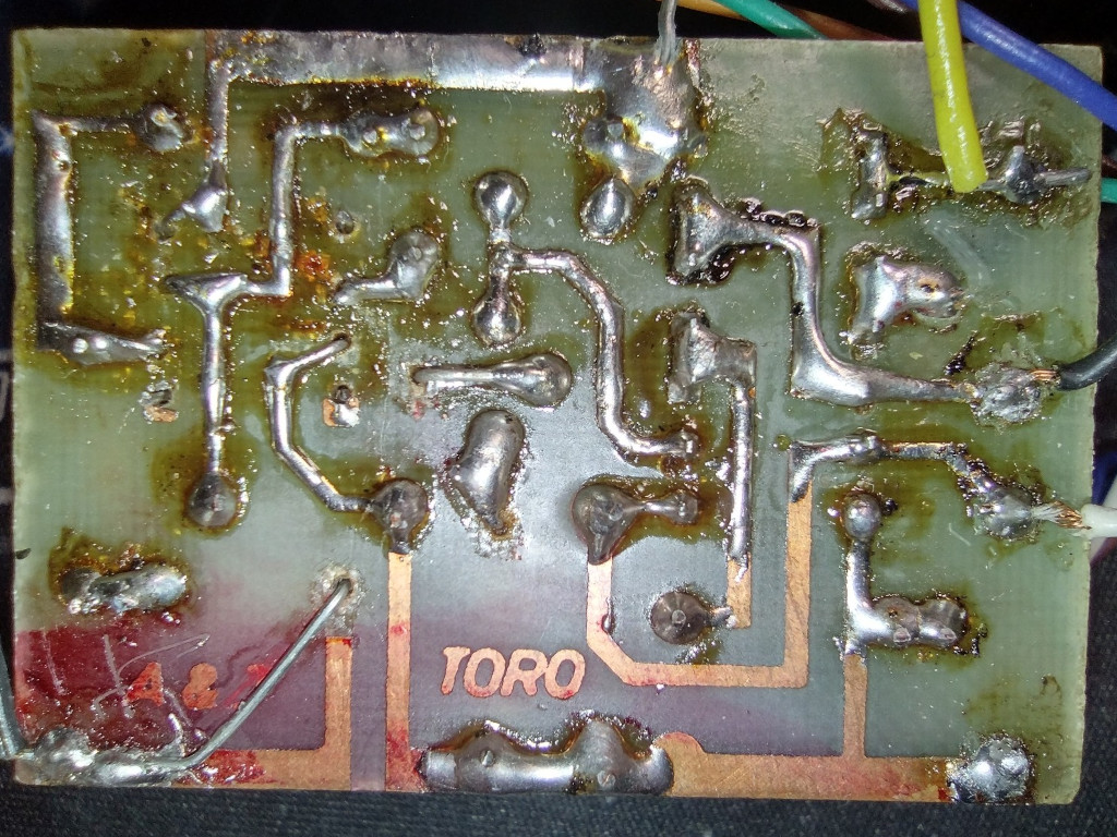 https://pigwa.code32.org/darczi1/t2k_cs_clone/t2k_pcb_bot_a.jpg