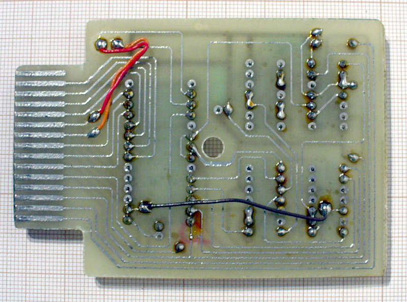 https://pigwa.code32.org/jd_retro/cart_dumps/AST_Multicartridge_v1.0/photos/ast_multicart_pcb_bot.jpg