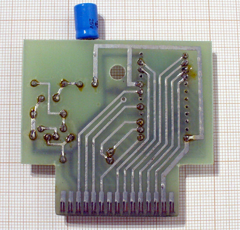 https://pigwa.code32.org/jd_retro/cart_dumps/KSO2000/photos/kso2000_atrax_pcb_top.jpg