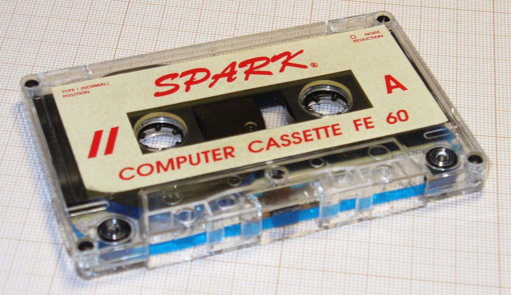 https://pigwa.code32.org/uicr0bee/tapes/KSO_Turbo_2000/Zestaw_05/zest05_tape.jpg
