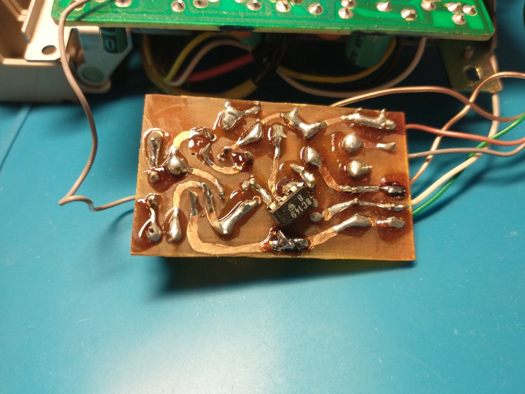 https://pigwa.code32.org/uicr0bee/turbo_systems/AHT_Roderic/aht_pcb_bot.jpg