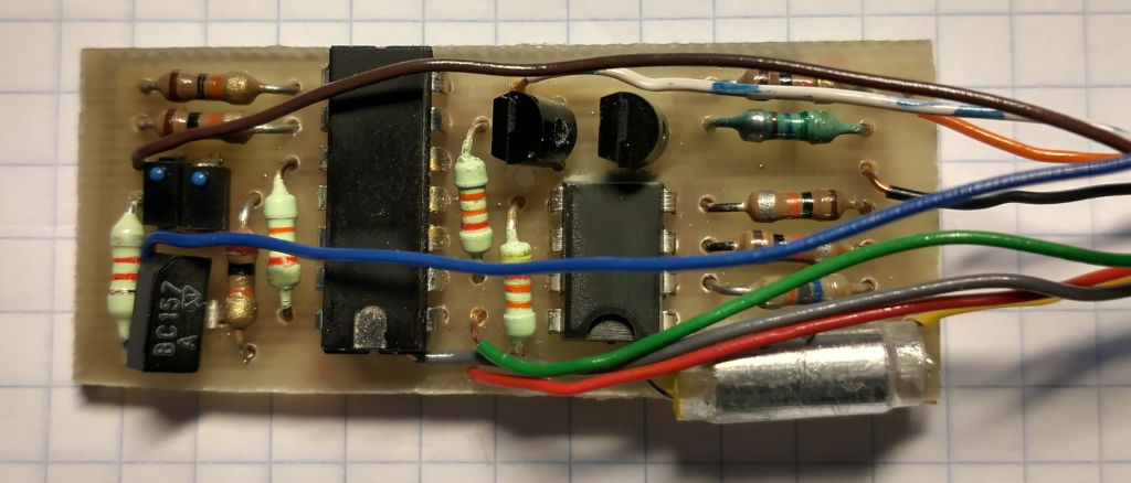 https://pigwa.code32.org/uicr0bee/turbo_systems/uni_T2000cz_AST/uni_t2000cz_ast_pcb_top.jpg
